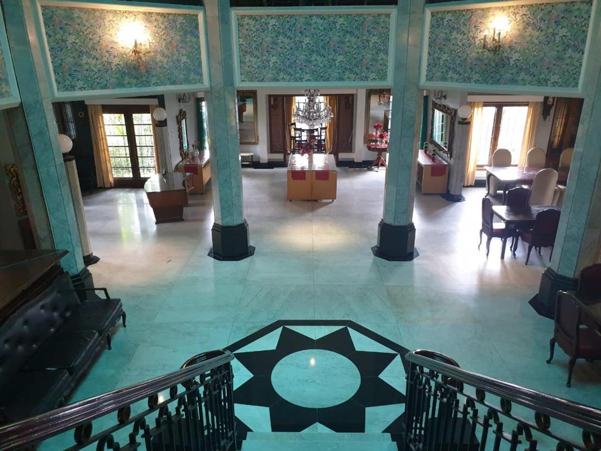 Arimbi Pejaten Suites Джакарта Екстер'єр фото