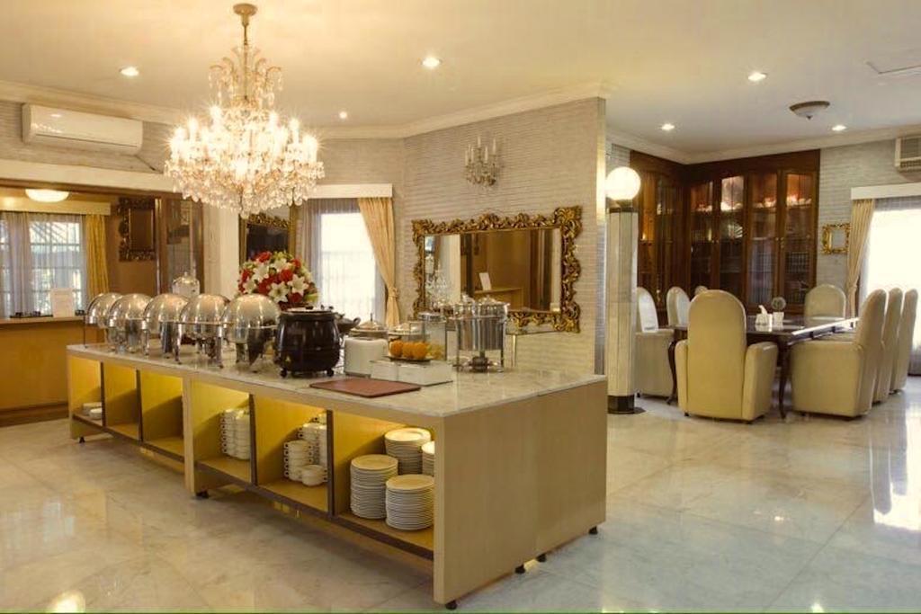 Arimbi Pejaten Suites Джакарта Екстер'єр фото